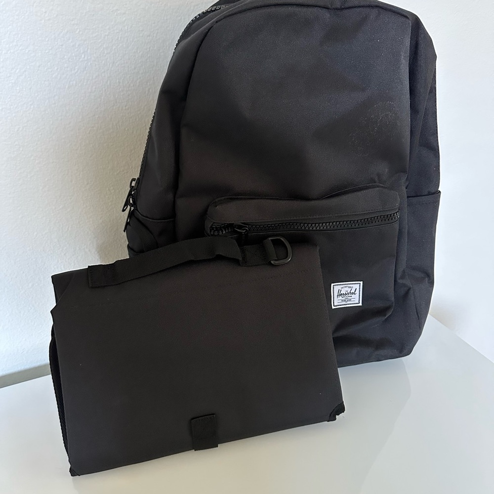 NWOT Herschel Diaper Backpack with changing pad
